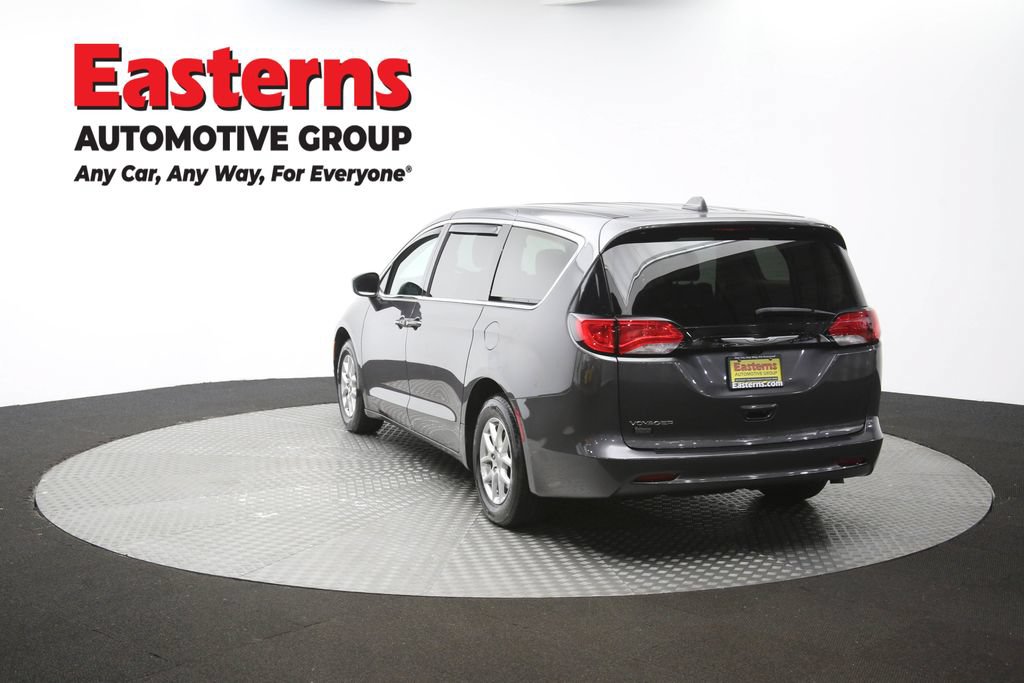 Used 2022 Chrysler Voyager LX FWD image 67