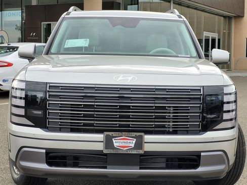 New 2026 Hyundai Palisade SEL image 2