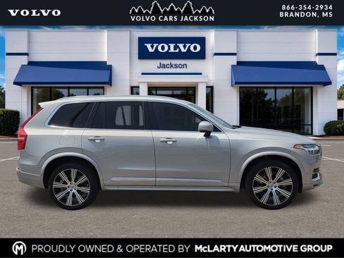 Used 2024 Volvo XC90 B5 Plus w/ Protection Package Premier AWD/4WD image 3