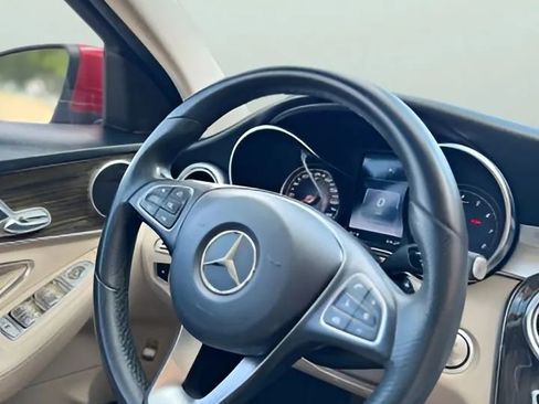 Used 2016 Mercedes-Benz C 300 Sedan w/ Surround View Package image 30