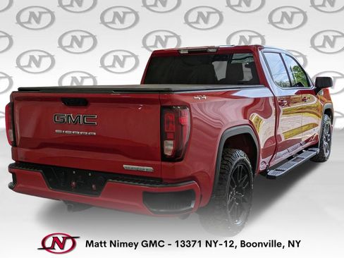Used 2023 GMC Sierra 1500 Elevation w/ LPO, Elevation Black Package AWD/4WD image 4