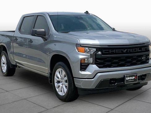 Used 2023 Chevrolet Silverado 1500 Custom RWD image 3