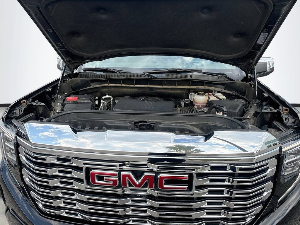 Used 2023 GMC Sierra 1500 Denali w/ Technology Package AWD/4WD image 31