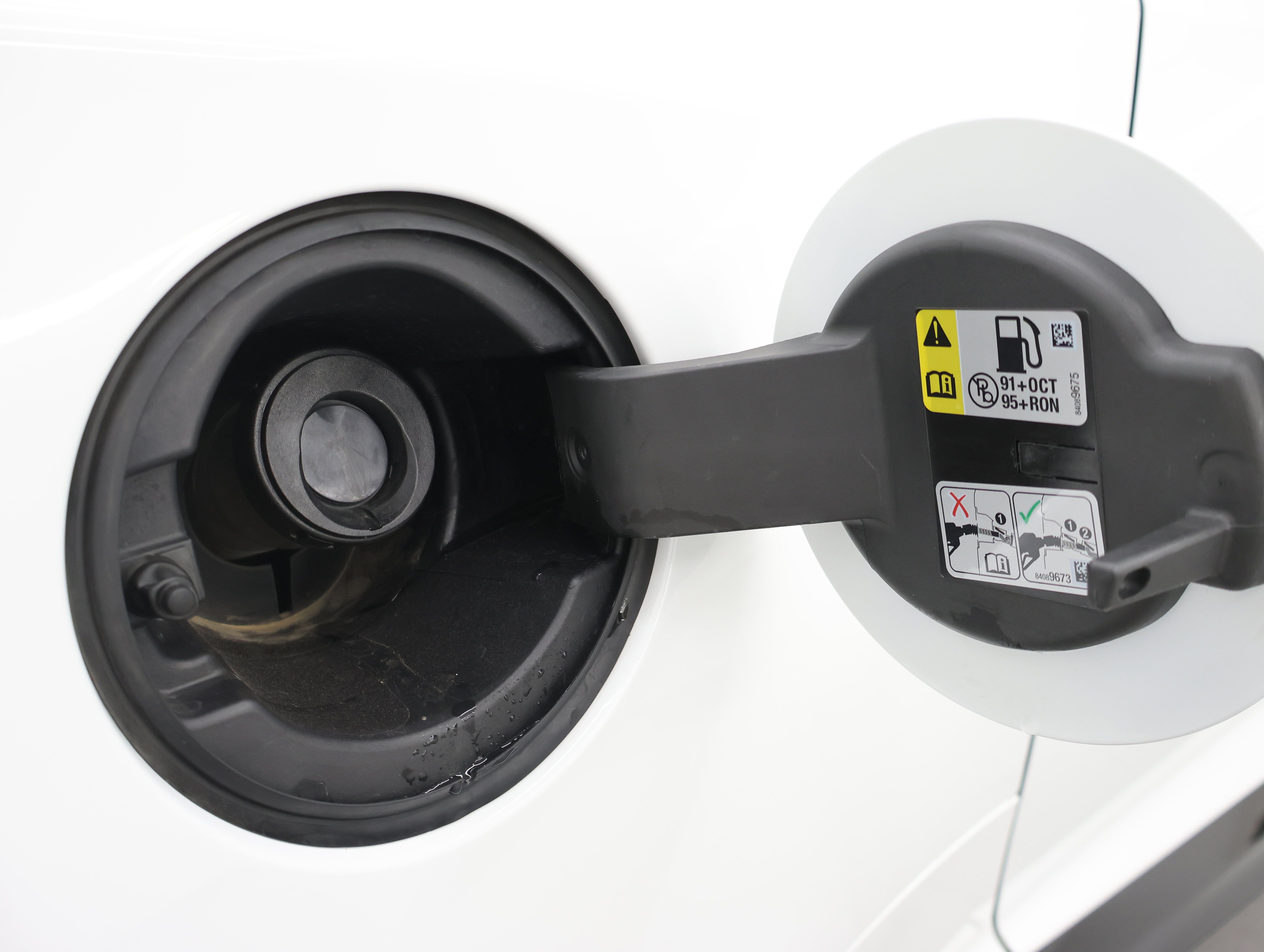 Used 2023 Chevrolet Camaro ZL1 RWD image 27