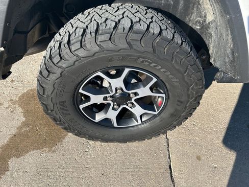 Used 2021 Jeep Wrangler Unlimited Rubicon image 34