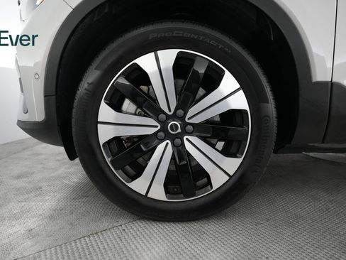 Used 2023 Volvo C40 P8 Recharge Plus w/ Protection Package Premier AWD/4WD image 19