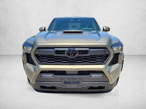 Used 2026 Toyota Tacoma TRD Sport RWD image 2