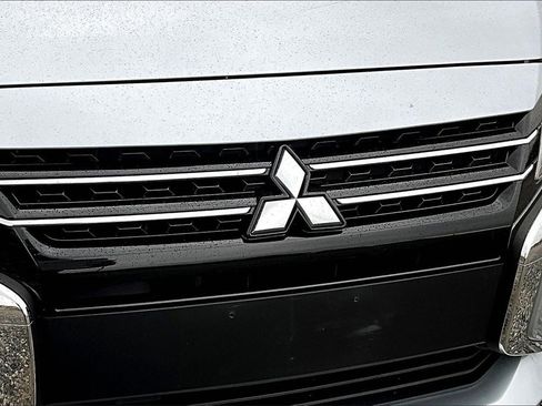 Used 2022 Mitsubishi Mirage ES image 24