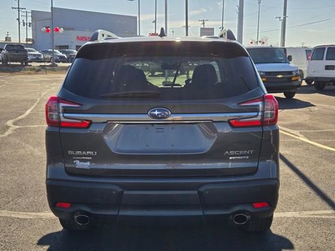 Used 2023 Subaru Ascent Limited image 4