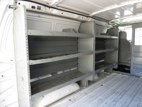 Used 2014 Ford E-150 and Econoline 150 w/ Power Group RWD image 26