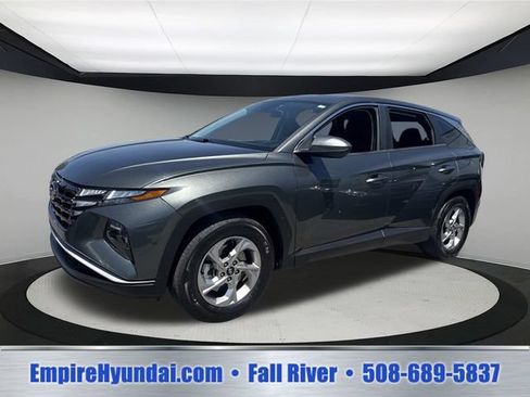 Used 2022 Hyundai Tucson SE FWD image 1