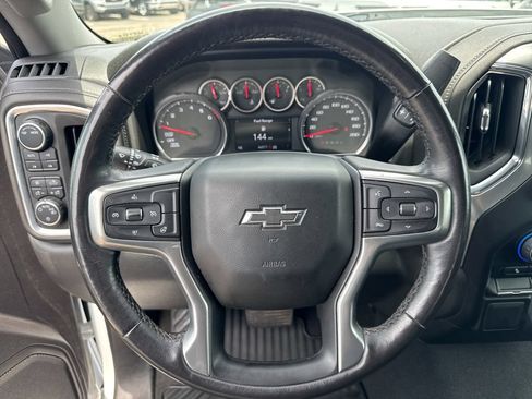 Used 2022 Chevrolet Silverado 1500 RST w/ Z71 Off-Road Package AWD/4WD image 8