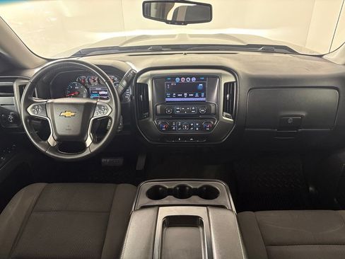 Used 2017 Chevrolet Silverado 1500 LT w/ Texas Edition RWD image 38