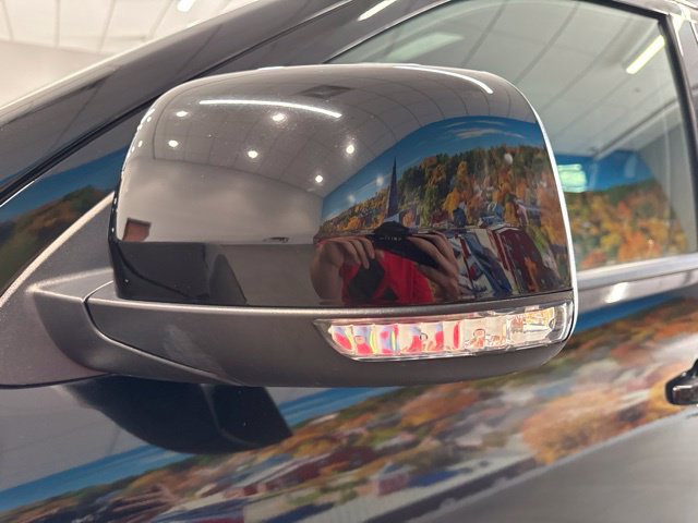 Used 2023 Dodge Durango GT AWD/4WD image 16