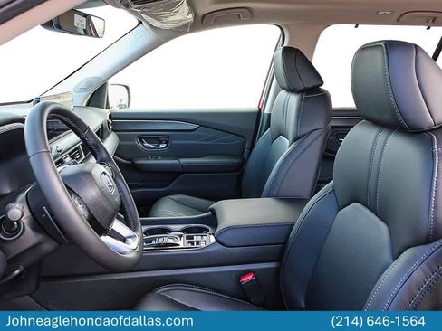 New 2026 Honda Pilot image 8