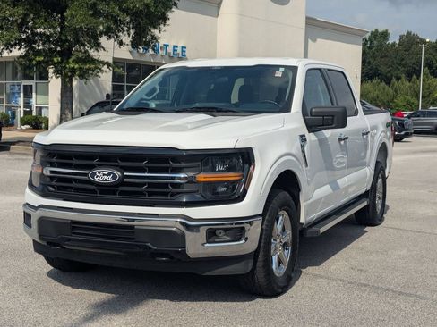 Used 2025 Ford F150 XLT w/ Equipment Group 301A Standard AWD/4WD image 7