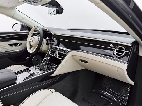 Used 2022 Bentley Flying Spur W12 AWD/4WD image 46
