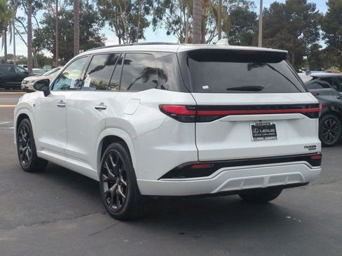 New 2026 Lexus TX 500h AWD image 7