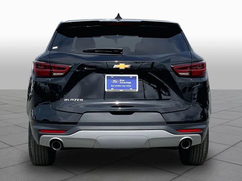 Used 2024 Chevrolet Blazer LT FWD image 5