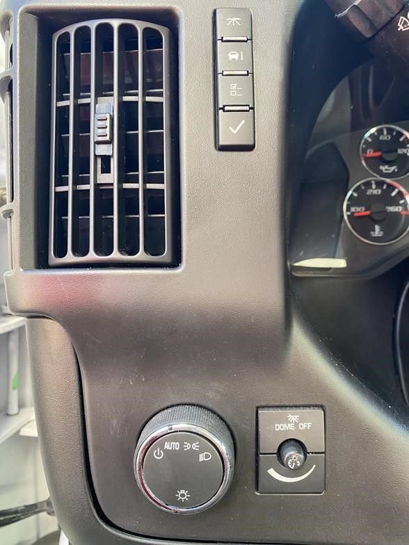 Used 2024 Chevrolet Express 3500 w/ Power Convenience Package RWD image 14