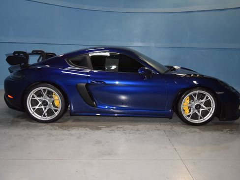 Certified 2024 Porsche 718 Cayman GT4 RS image 20