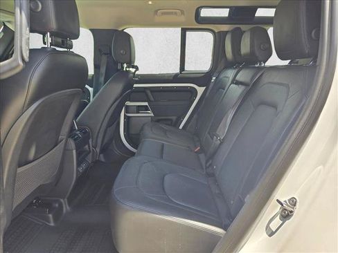 Certified 2023 Land Rover Defender 110 S AWD/4WD image 19