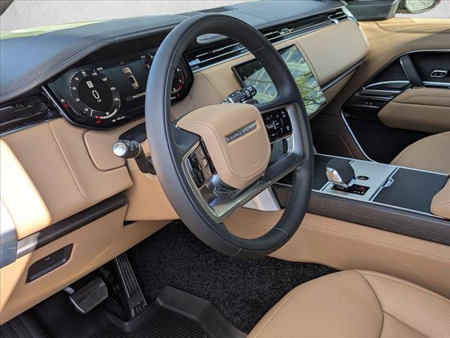 New 2026 Land Rover Range Rover SE AWD/4WD image 3