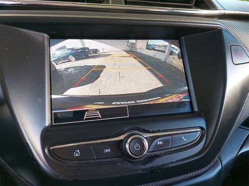 Used 2021 Chevrolet TrailBlazer LS image 21