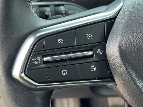 Certified 2025 Chevrolet Traverse Z71 w/ Enhanced Driving Package image 27