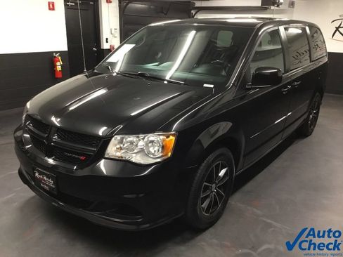 Used 2015 Dodge Grand Caravan SE FWD image 6