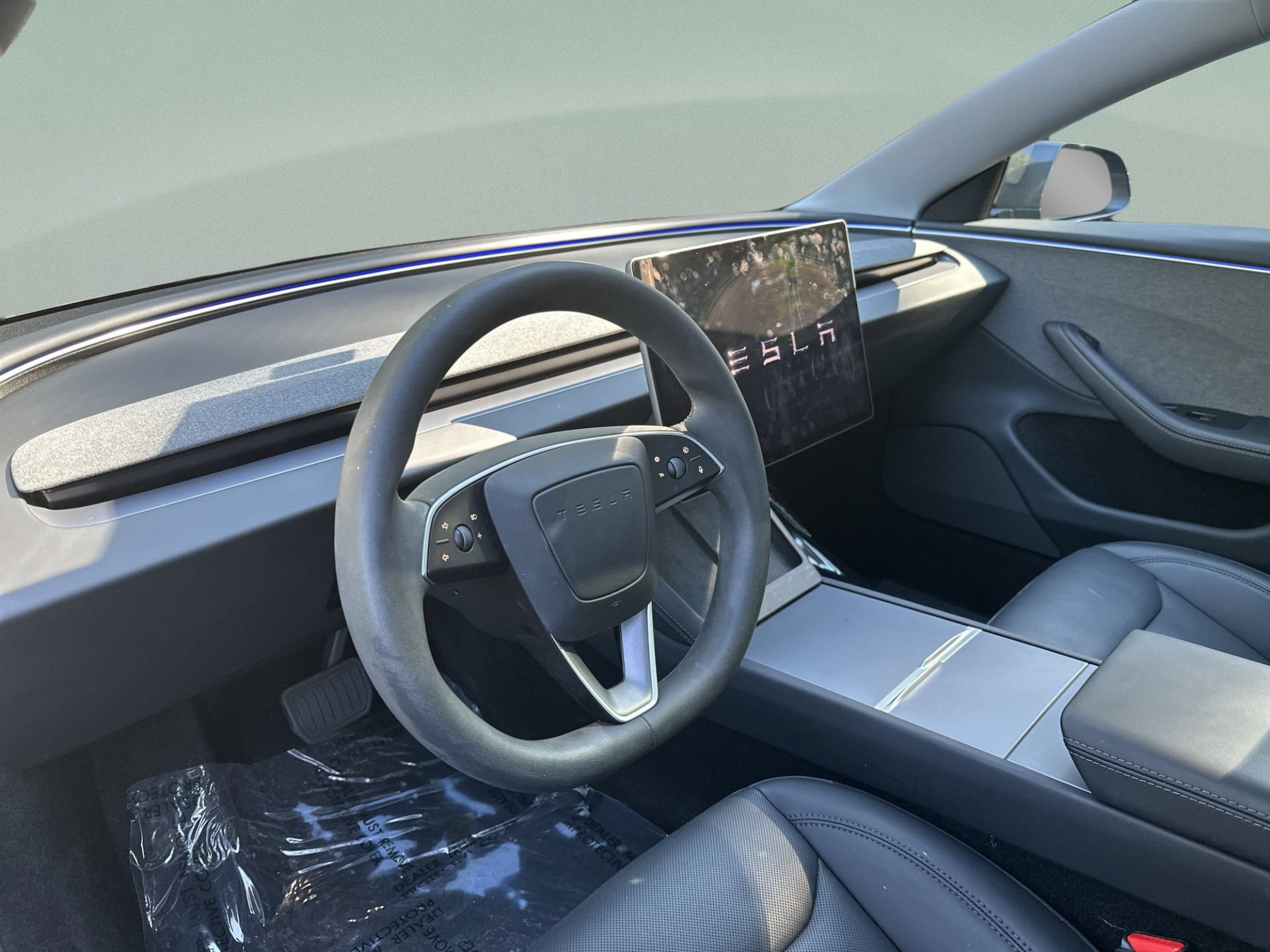 Used 2025 Tesla Model 3 Long Range RWD image 26