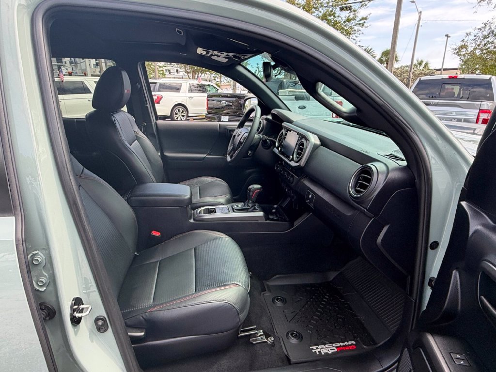 Used 2021 Toyota Tacoma TRD Pro AWD/4WD image 17