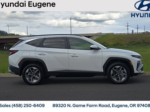 New 2026 Hyundai Tucson SEL AWD/4WD image 3