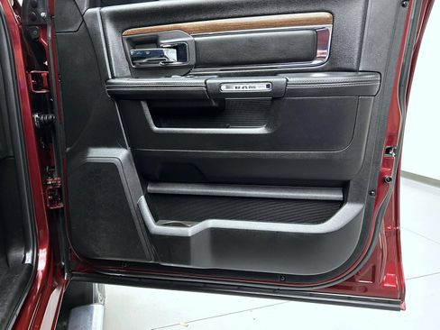 Used 2018 RAM 2500 Laramie AWD/4WD image 16