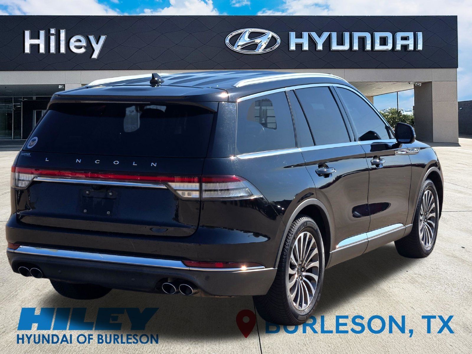 Used 2020 Lincoln Aviator Reserve RWD image 4
