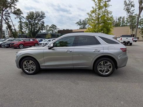 Used 2025 Genesis GV70 2.5T w/ Advanced Package AWD/4WD image 8