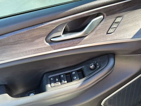 Used 2021 Jeep Grand Cherokee L Limited AWD/4WD image 35