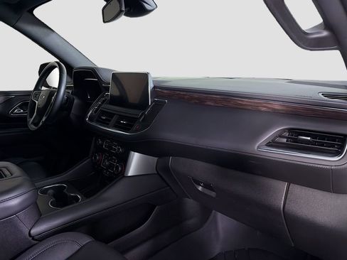 Used 2023 Chevrolet Tahoe Z71 w/ Luxury Package image 34