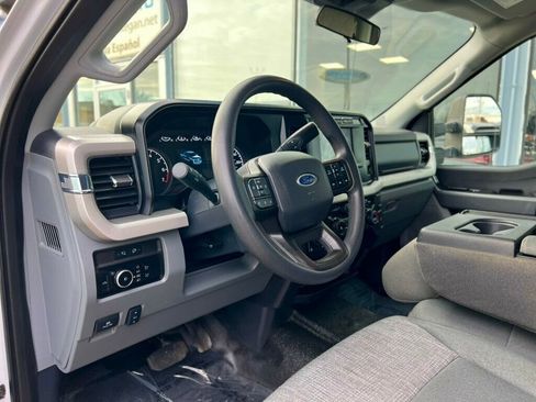 Used 2024 Ford F350 XLT w/ FX4 Off-Road Package image 14