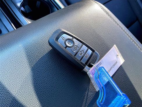 Used 2023 Ford F150 Lariat w/ Equipment Group 502A High image 28