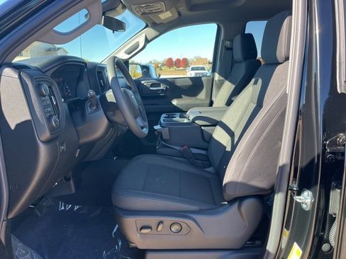 New 2026 Chevrolet Silverado 1500 Custom image 17