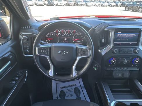 Used 2022 Chevrolet Silverado 1500 LT Trail Boss w/ Bed Protection Package image 19