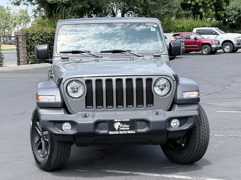 Used 2023 Jeep Wrangler Unlimited Sport AWD/4WD image 3
