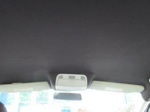 Used 2014 Volkswagen Jetta S image 36