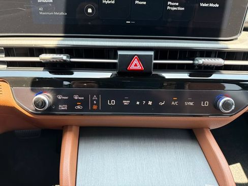 New 2026 Kia Sportage X-Line AWD/4WD image 14