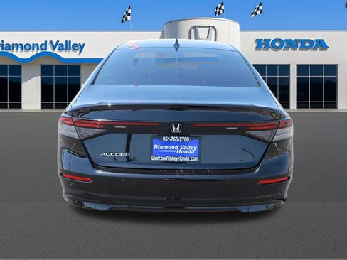 Used 2023 Honda Accord EX-L image 5