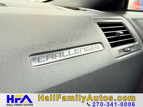 Used 2014 Dodge Challenger R/T RWD image 24