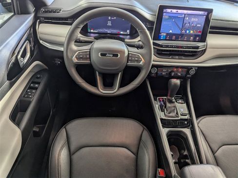 Certified 2024 Jeep Compass Limited w/ Elite Group image 13