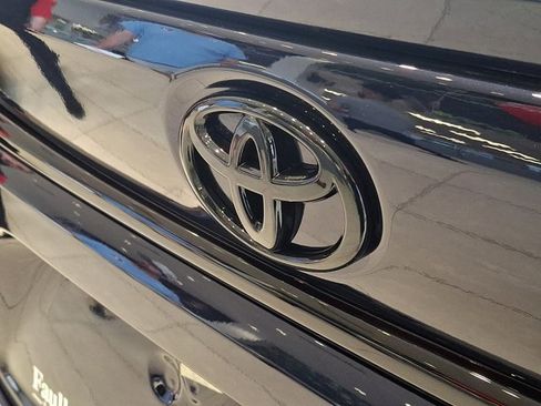 New 2026 Toyota Corolla SE FWD image 21