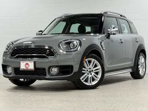 Used 2019 MINI Cooper Countryman S image 2